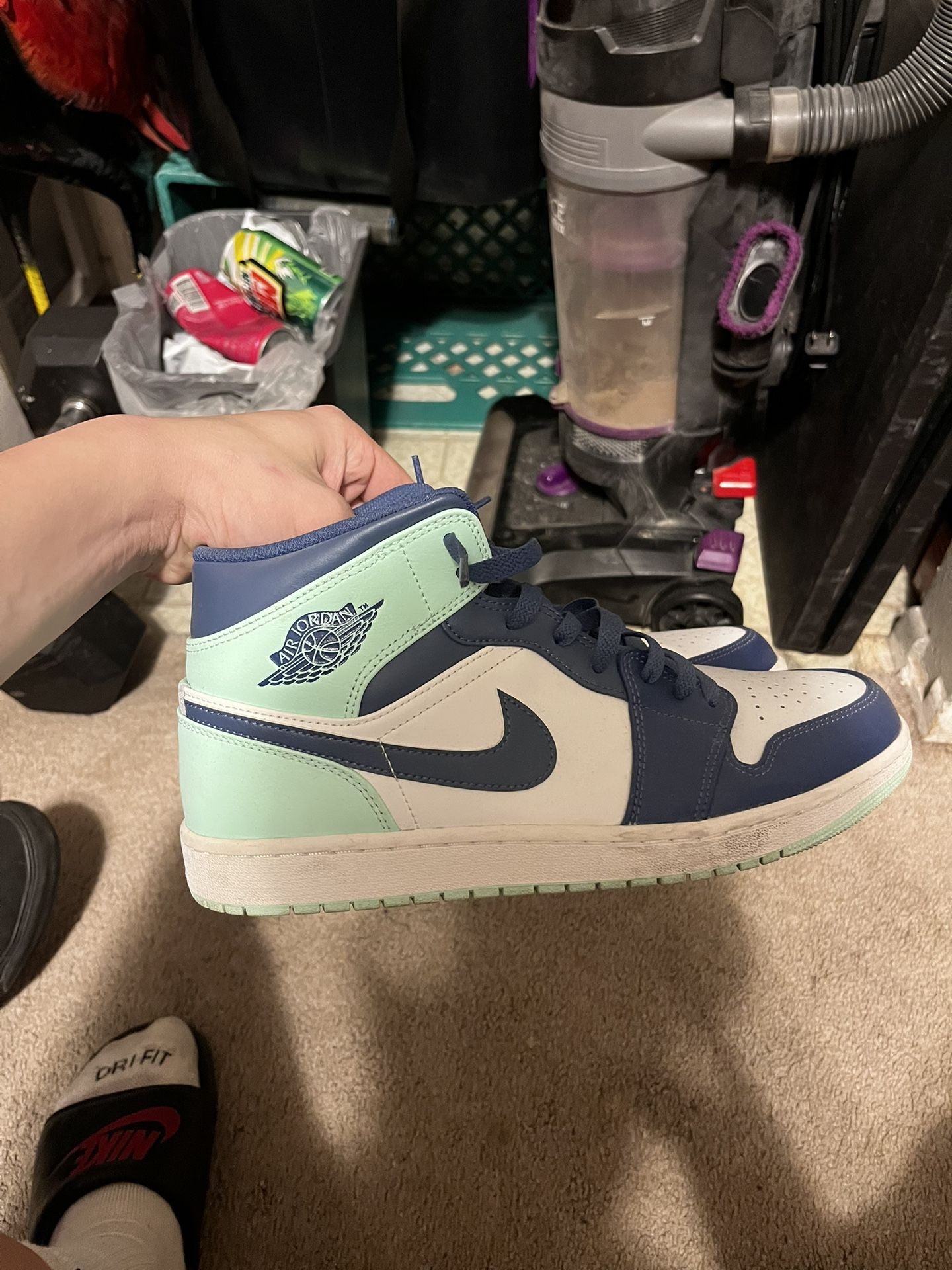 blue mint jordan 1