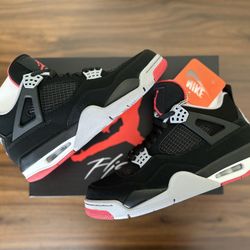Jordan 4 Retro OG Bred (2019) Size 8.5M DS Brand New!