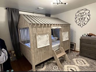 Restoration Hardware Queen Cabin Bed