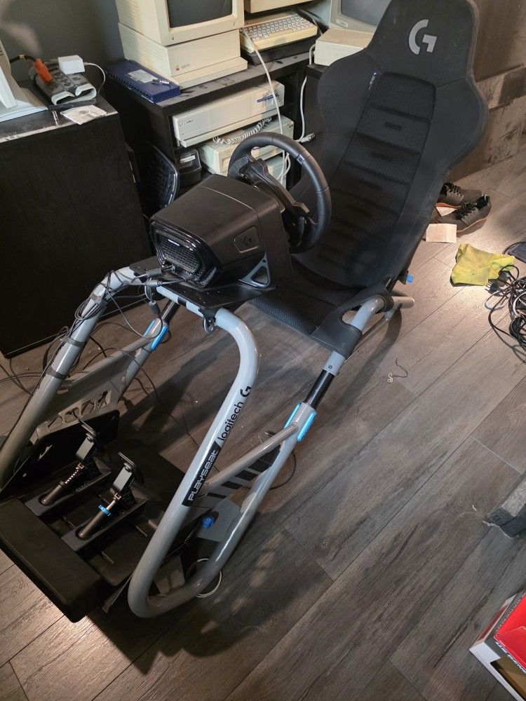 Turnkey Logitech Pro Direct Drive Sim Rig Wheels Pedals Trophy Seat for Gran Turismo PC/PS5