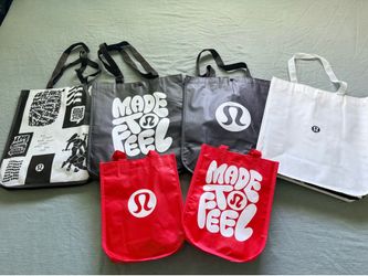Lululemon shopping bags