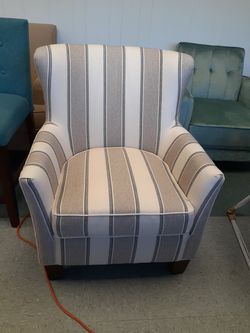 New assembled 1 accent chair