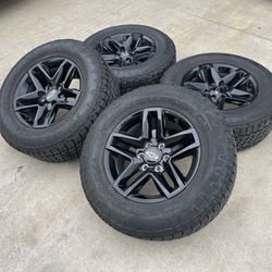 18 inch Trailboss Chevy Silverado wheels