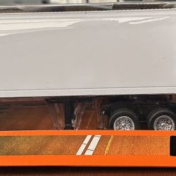 Kenworth W900 1:43 Silver Tractor Trailer Diecast Model