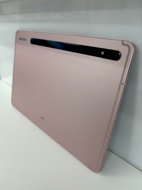  💻 Galaxy Tab S8 Plus – Big Screen, Bigger Savings