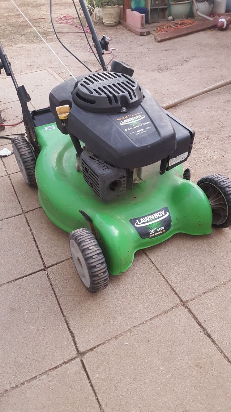 Lawn boy self propelled rear wheel drive lawn mower