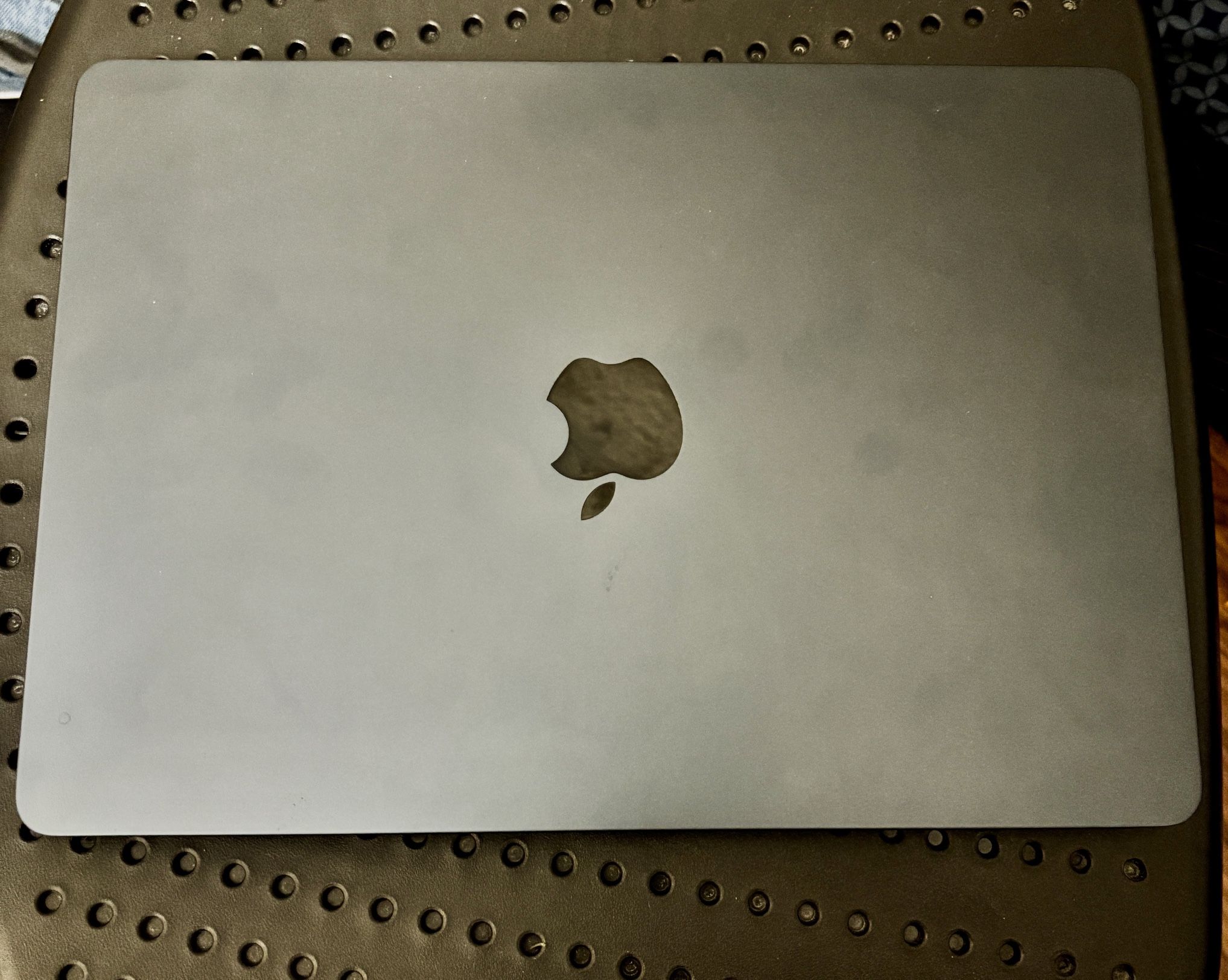 Apple MacBook