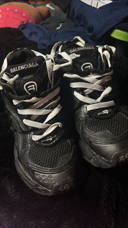 Balenciagas size 9
