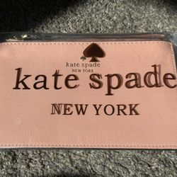 Kate Spade New York Wristlet Wallet NWT!! 