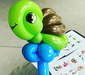 Balloon Twister 🥳