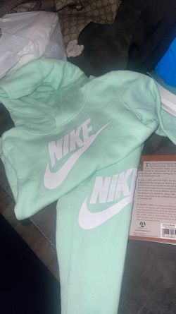 Childrens Nike Sweat Suit