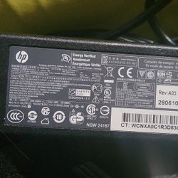 HP Envy  Laptop  Charger 