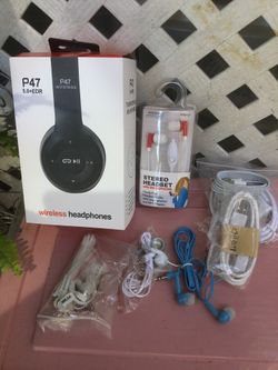 Wireless headphones. Stereo Headset with Microphone 35 cada uno y los sencillos $10