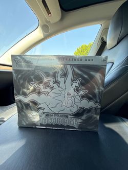 Pitch Black Pokemon Trading Card Game Elite Trainer Box
