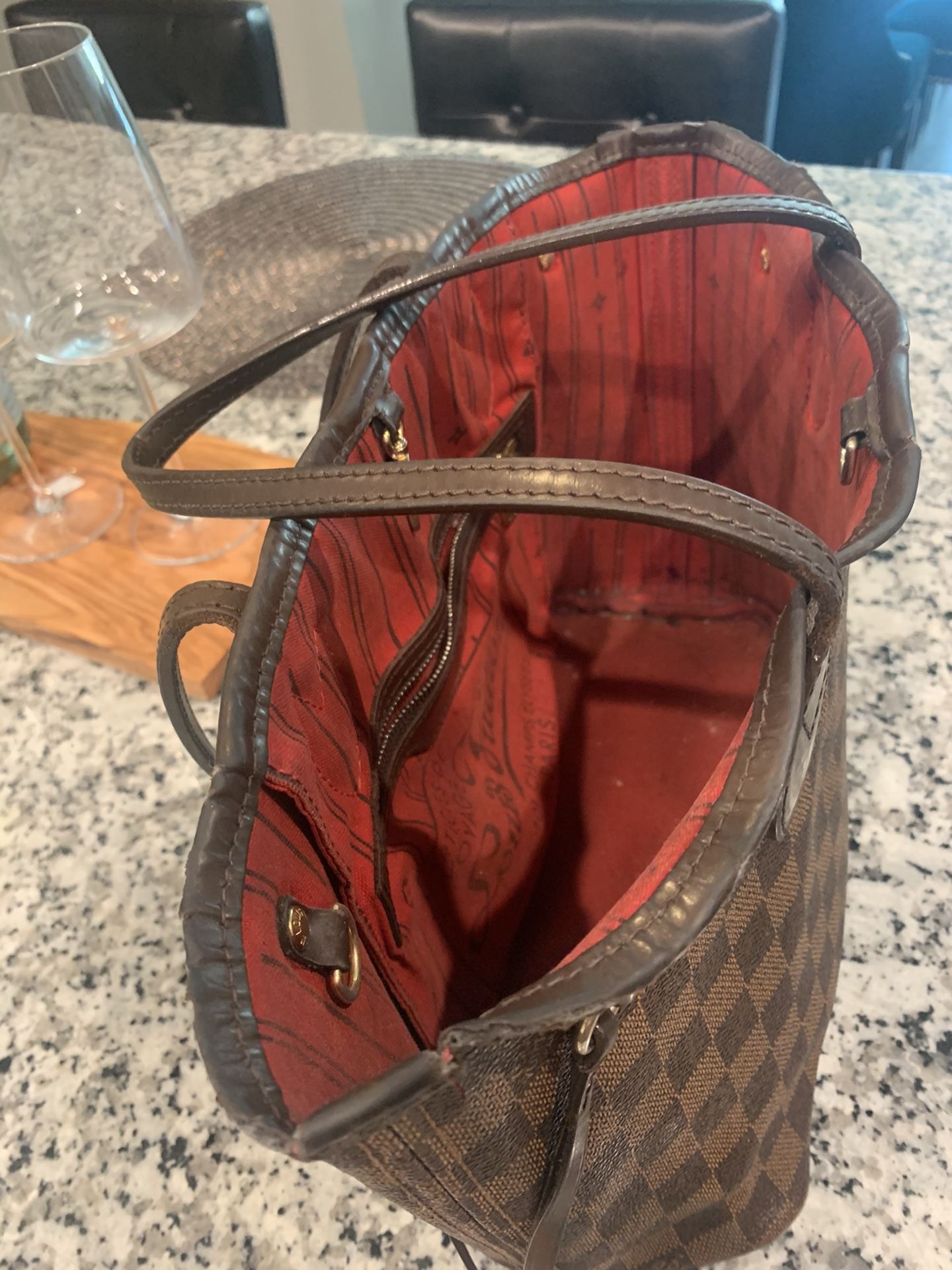 Clean, well kept...Authentic Louis Vuitton never full PM tote bag