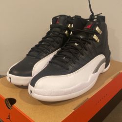 Jordan 12 Playoffs Size 8