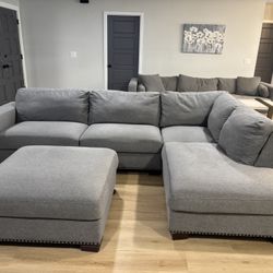 *Like New* Light Grey Couch Sectional With ottoman 