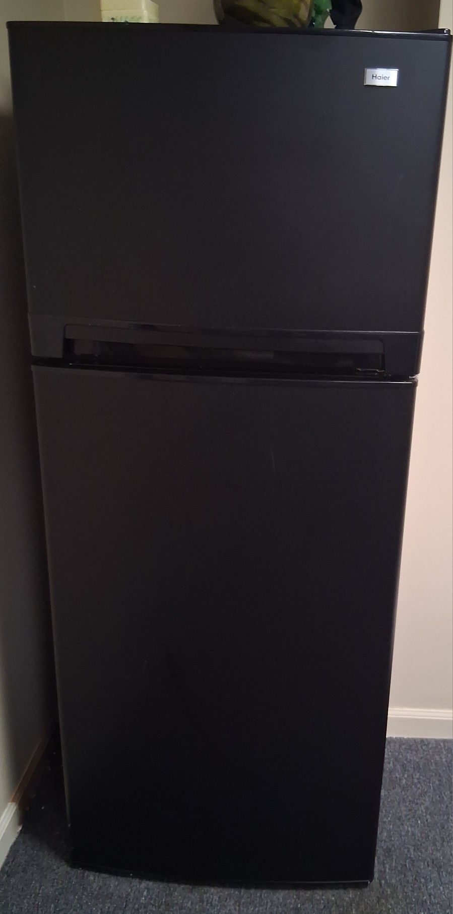 Refrigerator 10.3 Cu Freezer 2.5 Cu