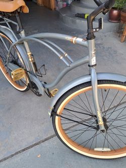 26" bike in really good condition ready to ride