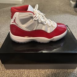 Jordan 11 Cherry