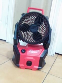 Milwaukee M18 Cordless pack out fan