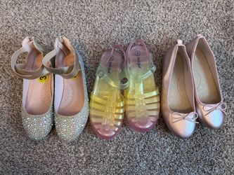 New shoes size 2 and 3