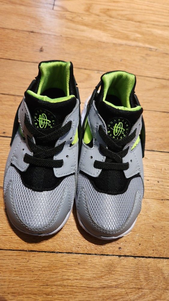 Huarache Nike Size 8c