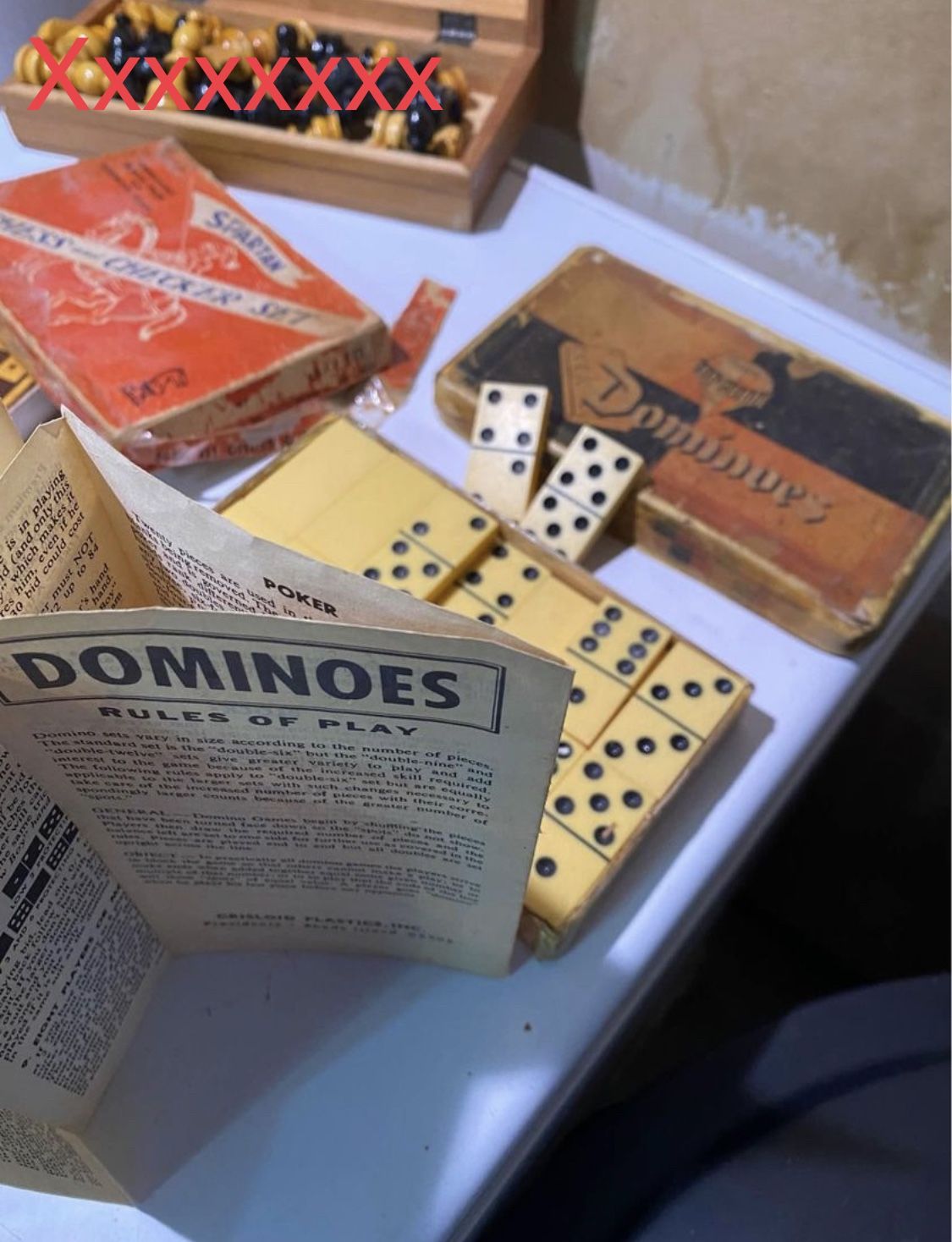 Antique/vintage scrabble,Domino,chess, checkers,& monopoly games. 