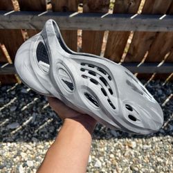Adidas Yeezy Foam Runner MX Granite (Size 10, 11)