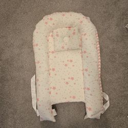 Baby Lounger With Pillow