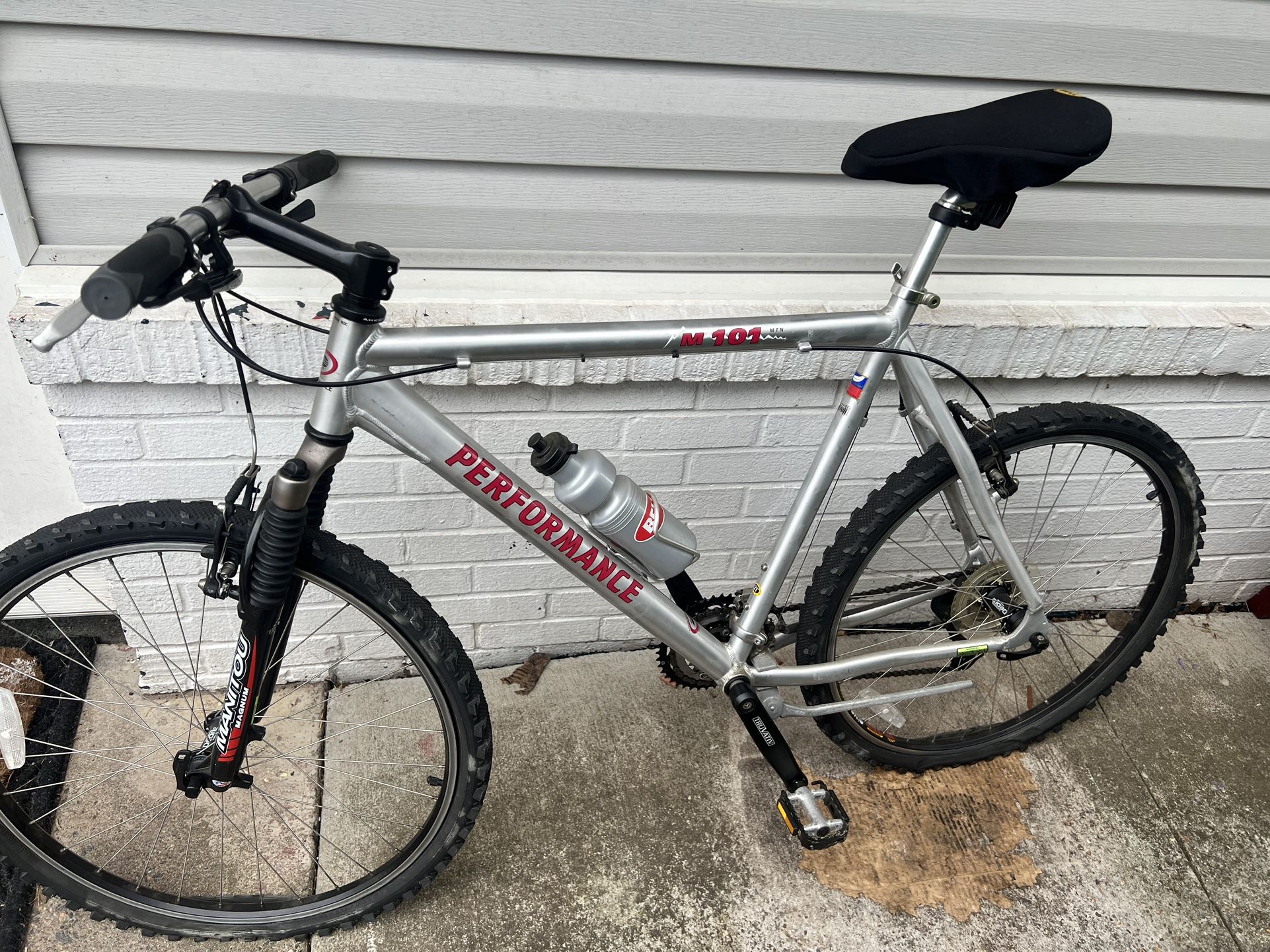 performance aluminum bike M 101 mtn