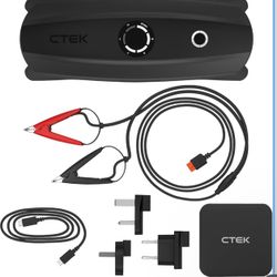 CTEK CS FREE 12V Adaptive booster (jump starter alternative), battery charger and maintainer