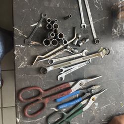 Assorted  Snap On  And Mac  Tool