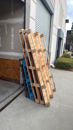 Free pallets