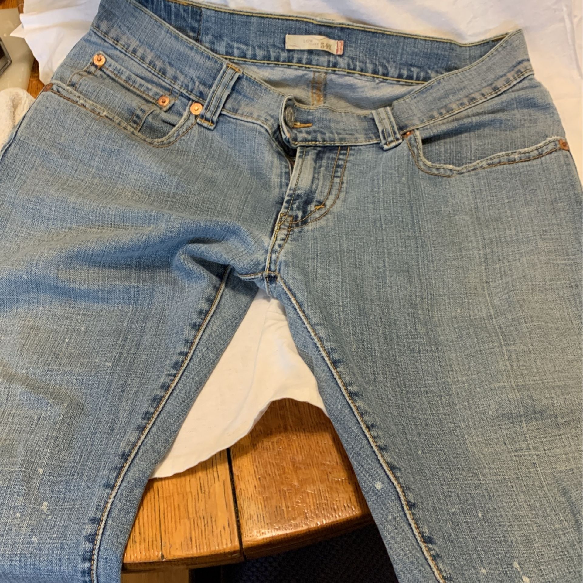 Womens 542 Levi’s