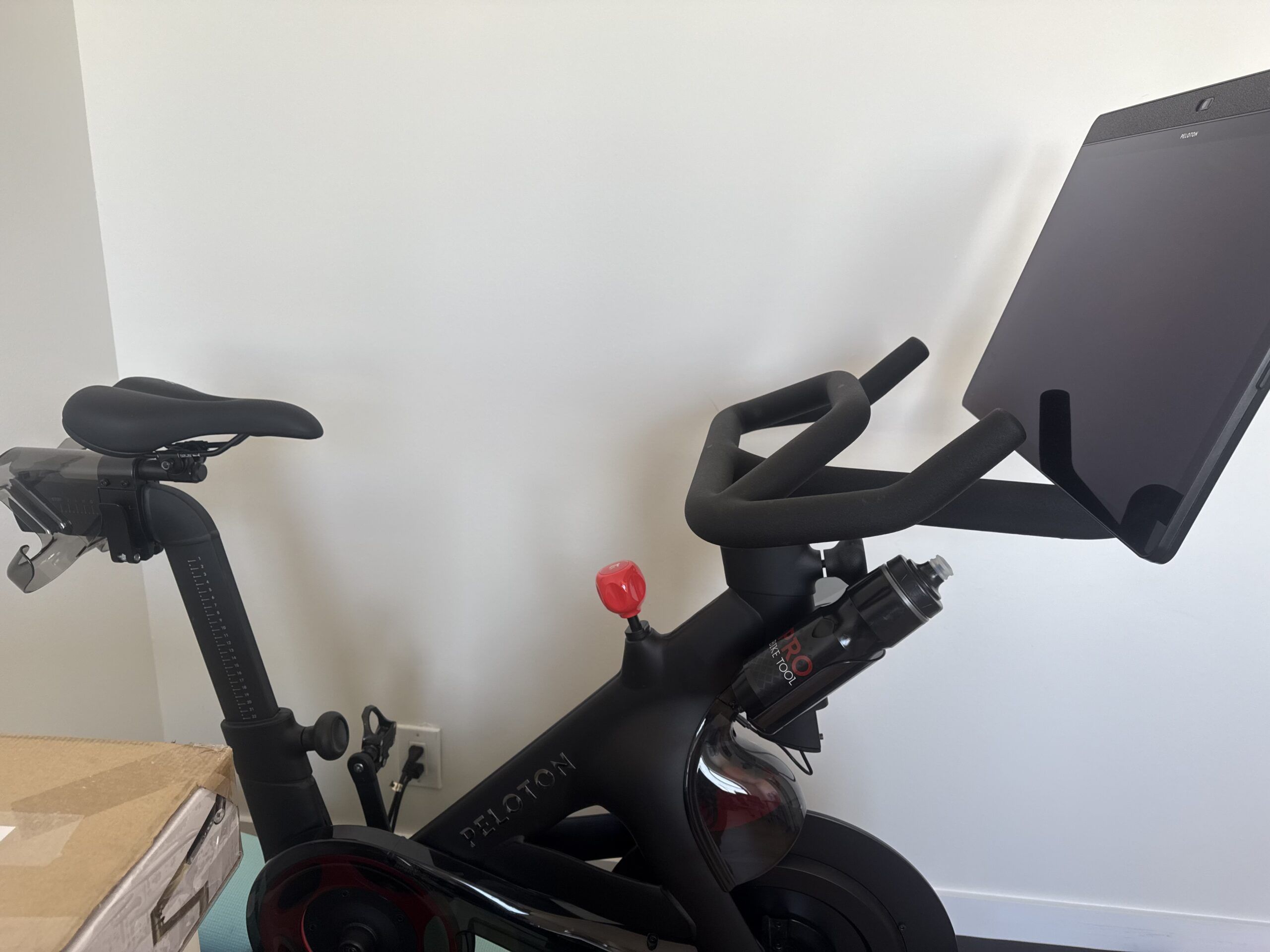 2021 Peloton Bike Plus in Excellent Condition with 0-50 Rides - New York, NY