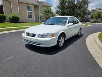 2000 Toyota Camry