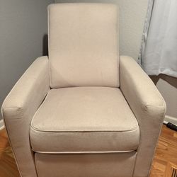 Rocking Chair / Recliner 
