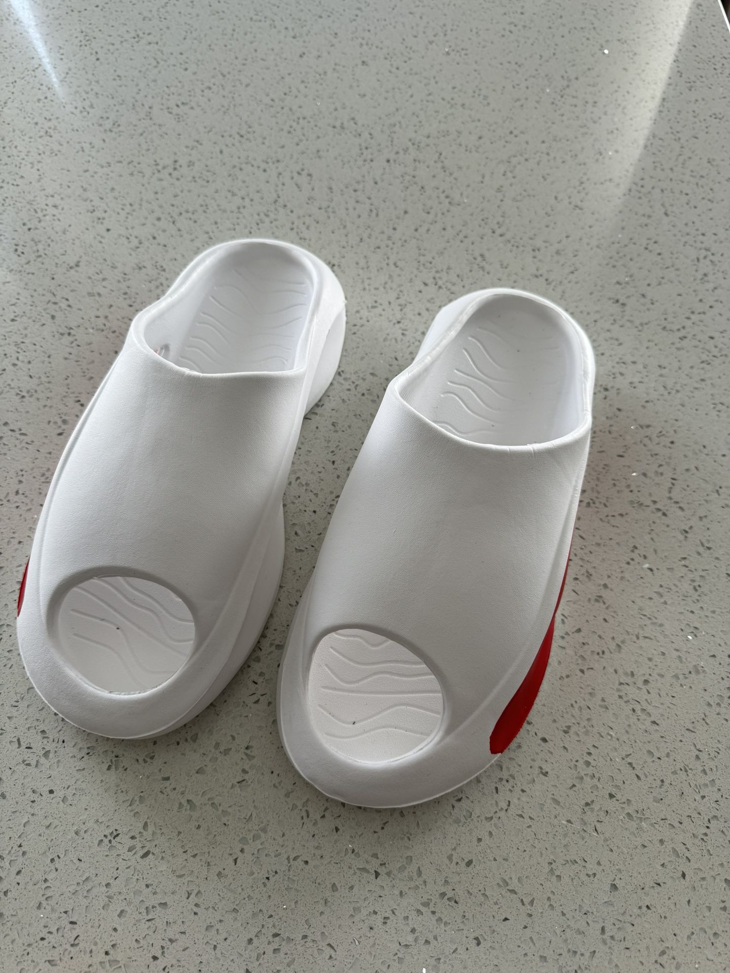 men's slippers