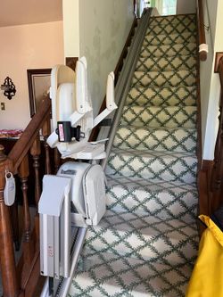 Acorn Stair lift