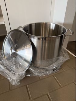 *Brand New* Tramontina Gourmet Stainless Steel Stockpot with Lid
