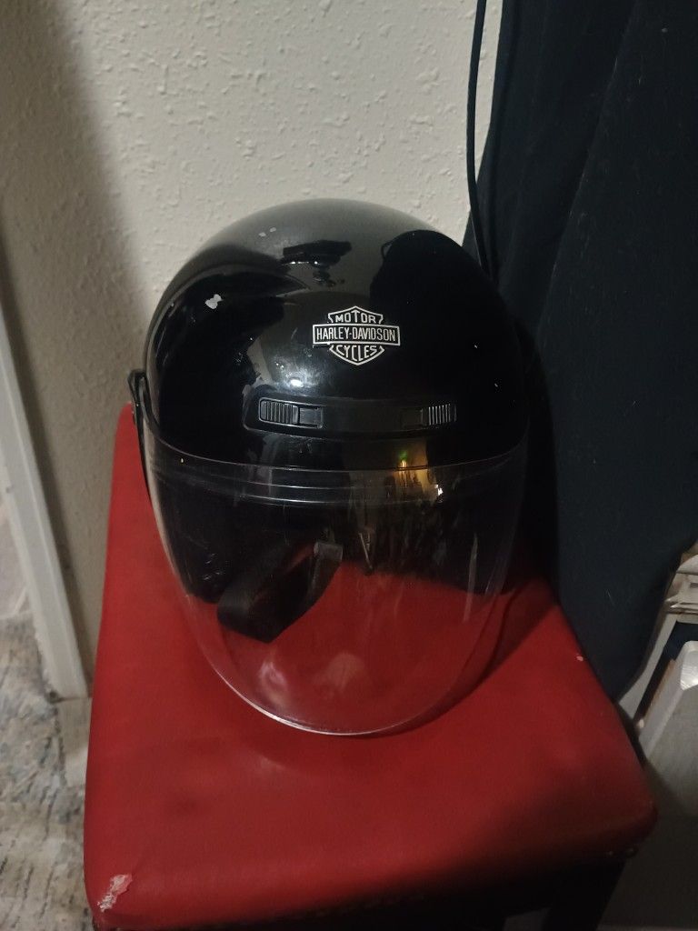 Casco M Used