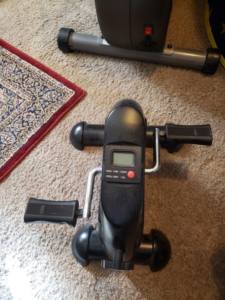 Sunny Health And Fitness Pedal Exerciser 