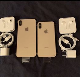 Unlocked Apple iPhone XS Gold $820 and X S max gold $920