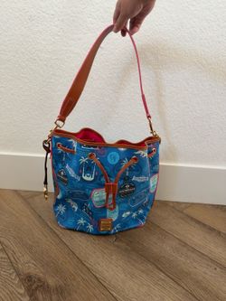 Dooney & Bourke Bag