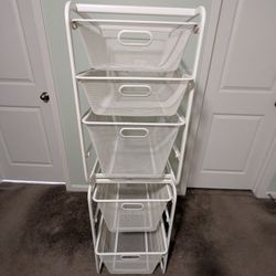 Metal Storage System With 5 Wire Baskets