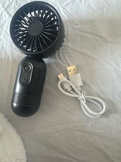 Little portable fan w charger