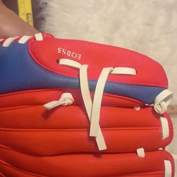 Kids baseball gloves