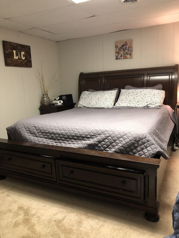 Ashley S Furniture King Set For Sale In Asheville Nc Offerup