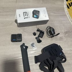 GoPro hero Black 13  + Accessories 
